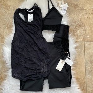 Good American Athletic Set NWT!